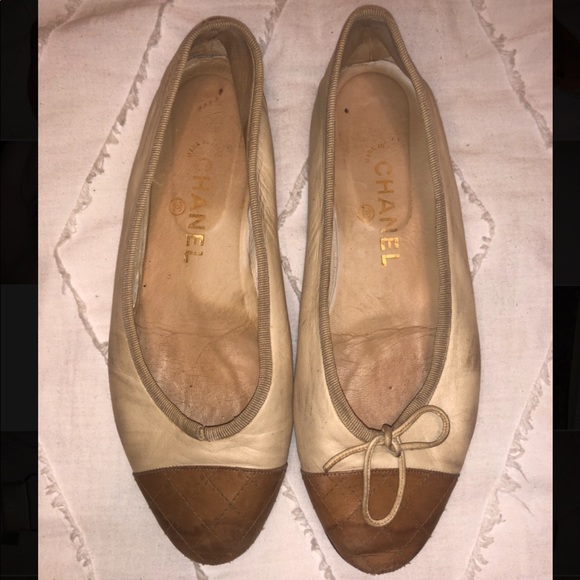 CHANEL Shoes - CHANEL VINTAGE BALLET FLATS CHANEL Shoes - CHANEL VINTAGE BALLET FLATS